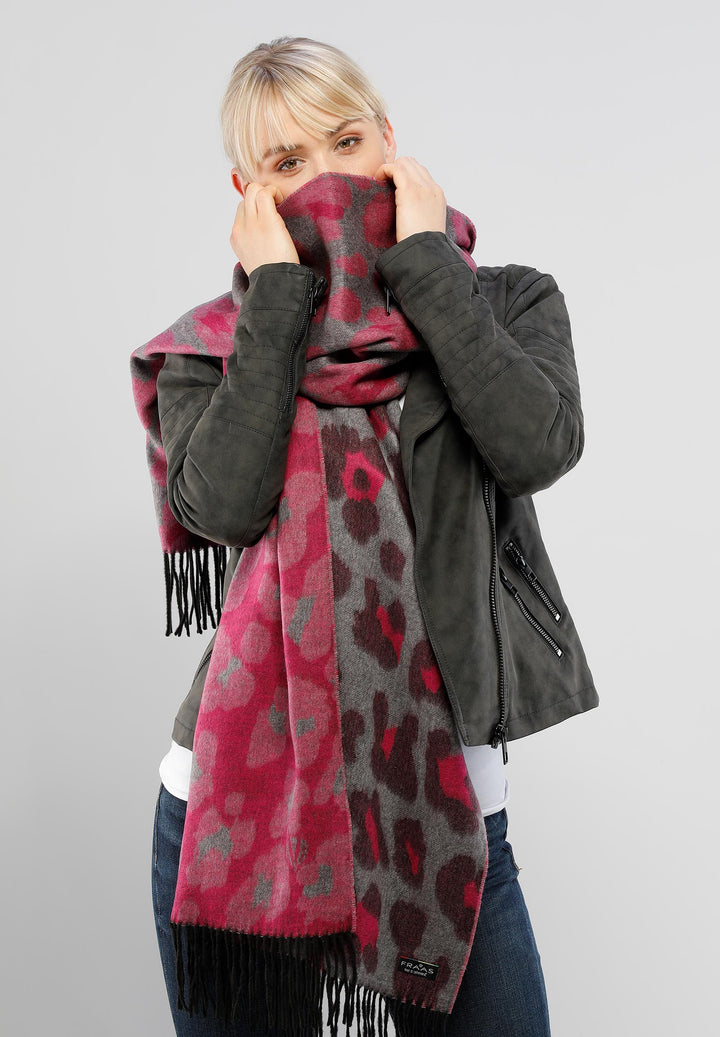 Multi Leo Oversized Cashmink® Scarf