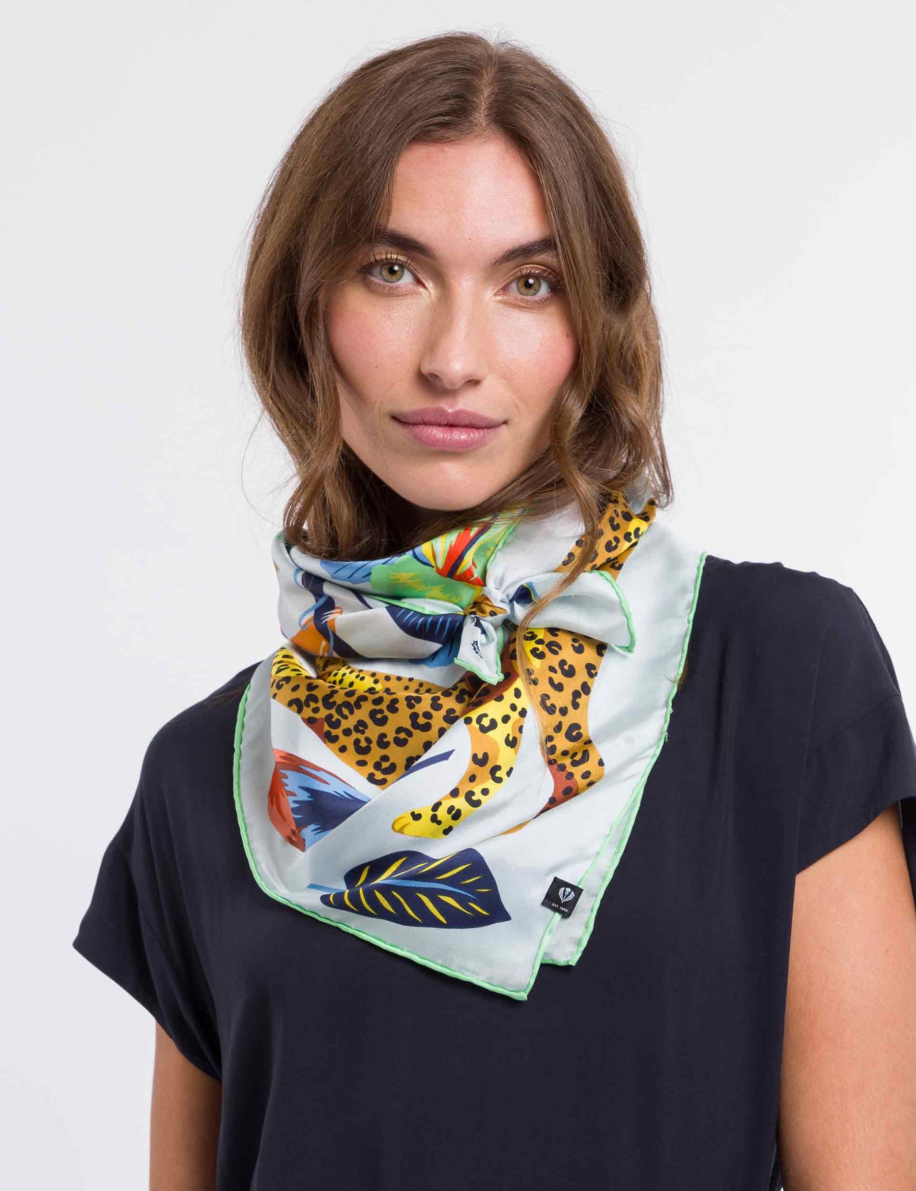 FRAAS Flamingo Jungle Silk Square FRAAS Canada fraas-flamingo-jungle-silk-square-fraas-canada