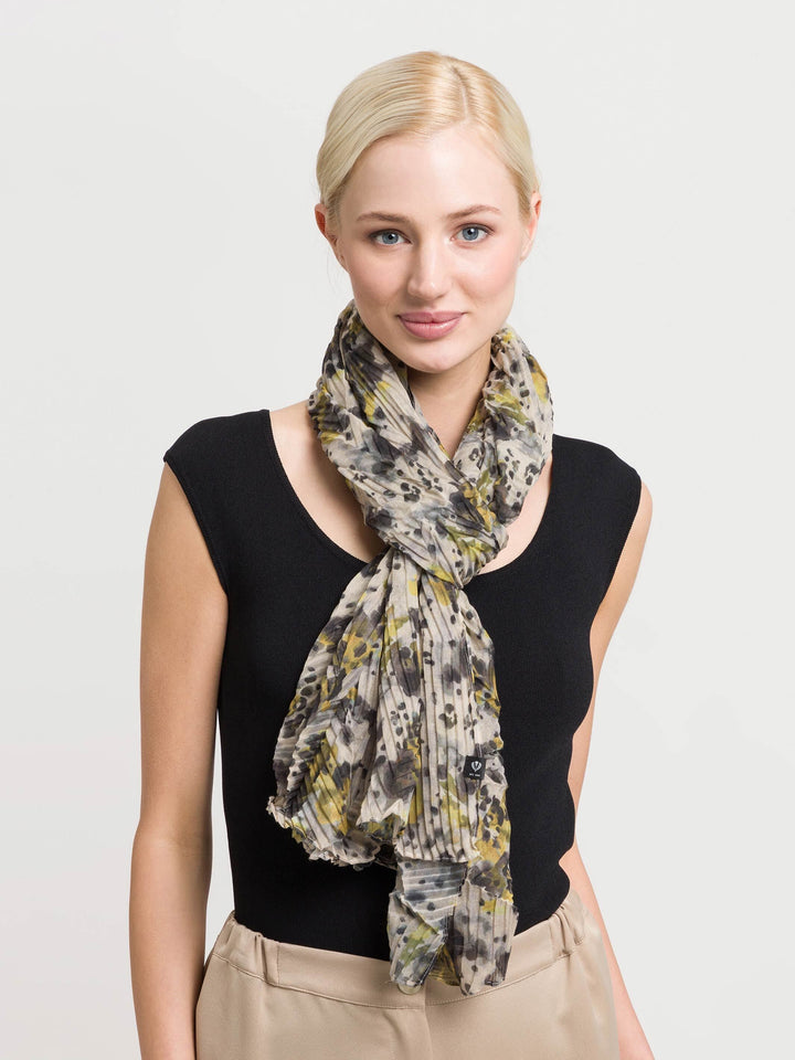 Sustainability Edition Modern Leo Plissé Scarf